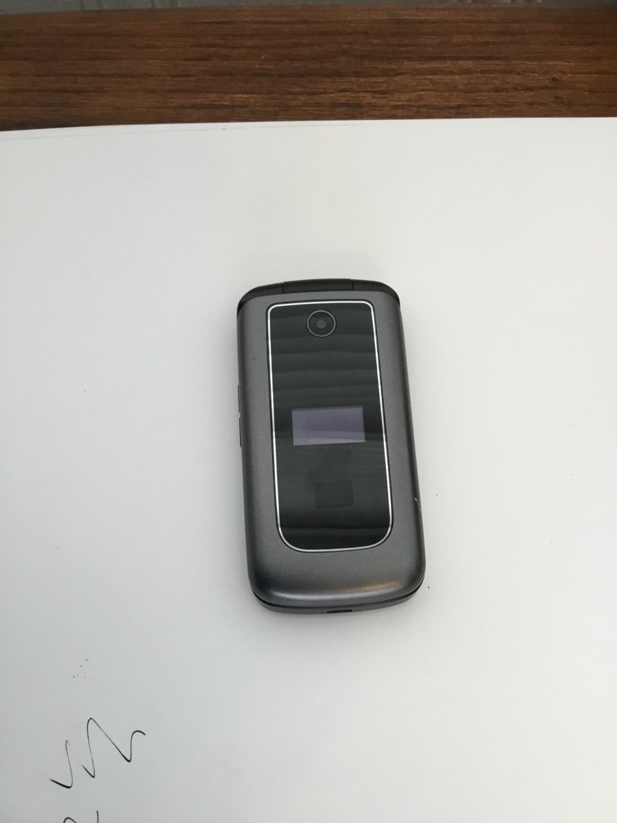 Why I’m Happier Using a Flip Phone as a Sporting Artist | Jaybo Art